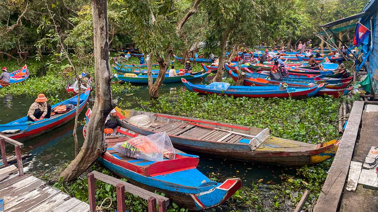 Tonle Sab Boat Cambodia